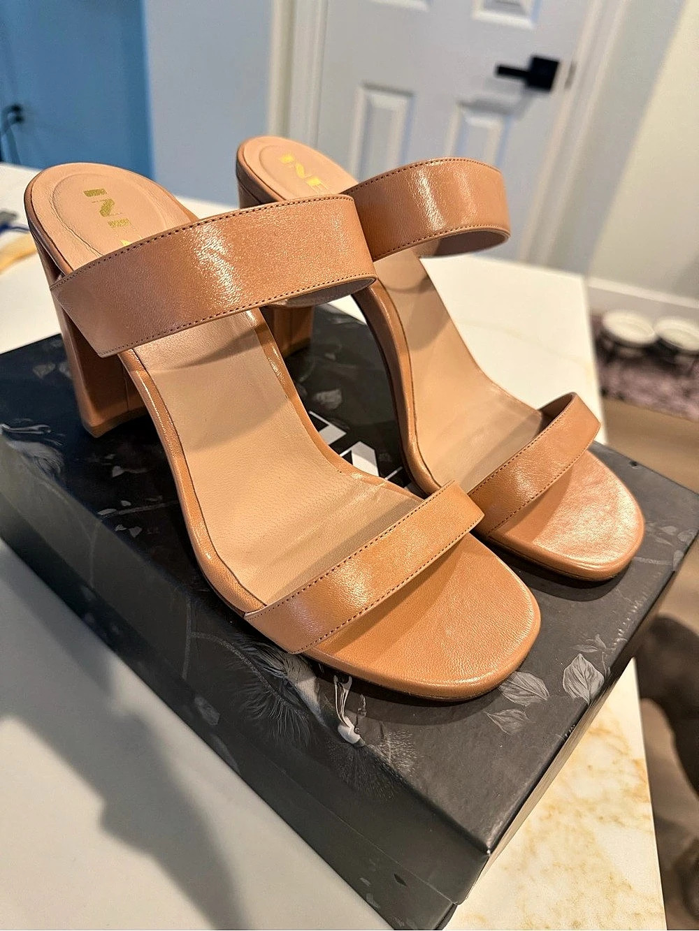 INEZ Capretto Leather Block Heel Sandals Nutmeg